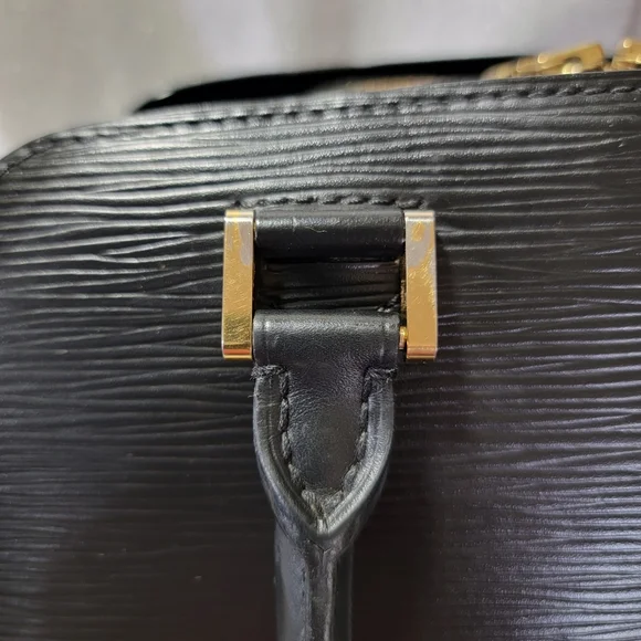 Vintage LOUIS VUITTON Pont Neuf Handbag - Picture 4 of 12